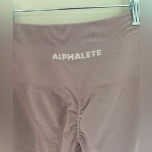 Alphalete Butt Scrunch Leggings